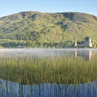 Buy canvas prints of Kilchurn castle on Loch Awe by Stephen Taylor