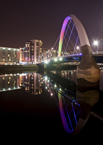 The Squinty Bridge, Glasgow Picture Board by Stephen Taylor