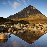 Buy canvas prints of  Stob Dearg by Stephen Taylor