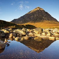 Buy canvas prints of  Golden light hits Stob Dearg by Stephen Taylor