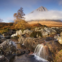 Buy canvas prints of  Stob Dearg in Autumn by Stephen Taylor