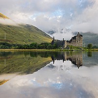 Buy canvas prints of First light at Kilchurn Castle by Stephen Taylor