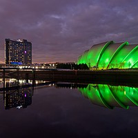 Buy canvas prints of Glasgow Riverside at night by Stephen Taylor