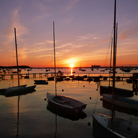 Buy canvas prints of A little piece of Poole. by paul cobb