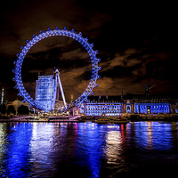 Buy canvas prints of  London Eye by Robert Puig