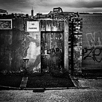 Buy canvas prints of Backdoor to Belfast by Alan Campbell