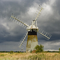 Buy canvas prints of River Thurne Mill by Philip Hodges aFIAP ,