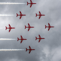 Buy canvas prints of Red Arrows at Yeovilton (4)  by Philip Hodges aFIAP ,