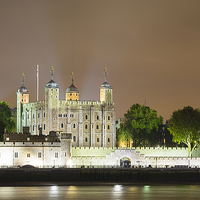 Buy canvas prints of  The Tower of London by Ian Danbury