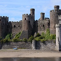 Buy canvas prints of Majestic Conwy Castle by Andrew Heaps