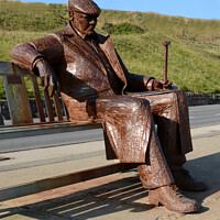 Buy canvas prints of Scarborough statue of Freddie Gilroy & Belsen Stra by Andrew Heaps