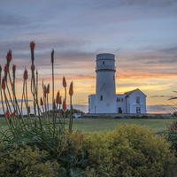 Buy canvas prints of  Hunstanton Lighthouse by Simon Taylor