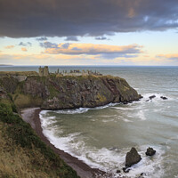 Buy canvas prints of Cliff view (Dunnotter Castle) by Andrew Ray