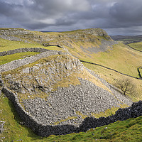 Buy canvas prints of Smearsett Scar from Pot Scar by Andrew Ray