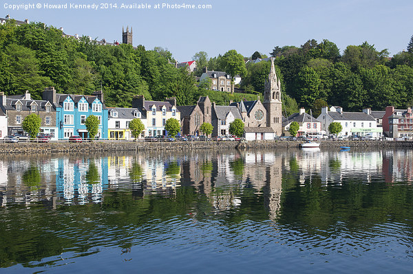 Tobermory Picture Board by Howard Kennedy