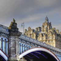 Buy canvas prints of  Edinburgh North Bridge by Tracey Russell