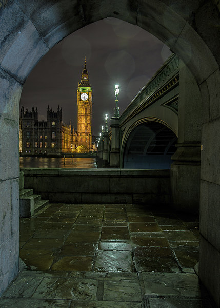  Big Ben in the rain Picture Board by Louise Wilden