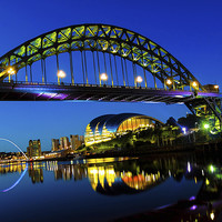 Buy canvas prints of Tyne Bridge, Newcastle by David Coldwell