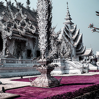 Buy canvas prints of  White Temple (Wat Rong Khun) by Dave Rowlands
