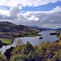 Buy canvas prints of  Queens View by Kevin Askew