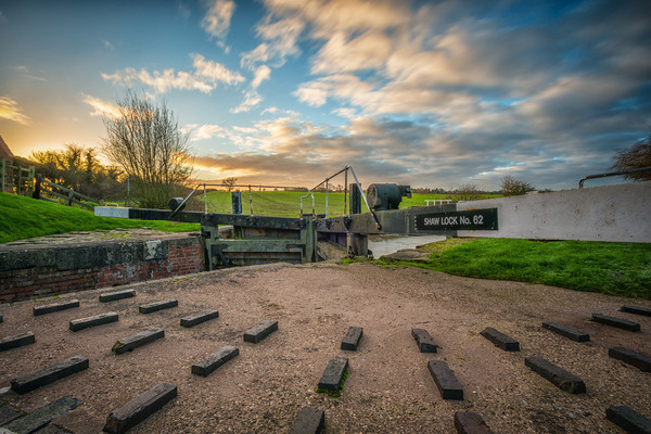 Sun rise at shaw lock Picture Board by Jason Thompson