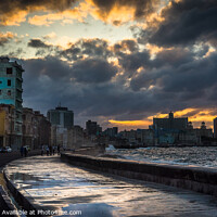 Buy canvas prints of Malecon Sunset by Iain Tong
