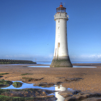 Buy canvas prints of New Brighton lighthouse by Susan Tinsley