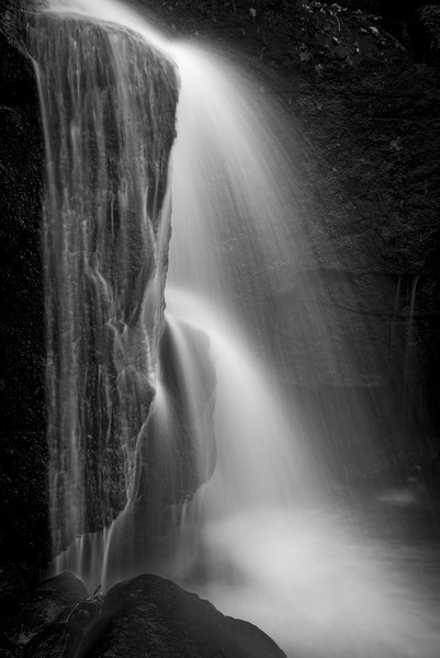 Lumsdale falls, Matlock Picture Board by Andrew Kearton