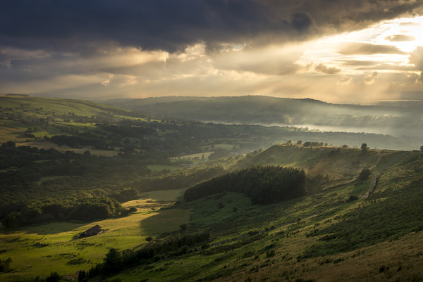 Misty sunset, Charlesworth, Derbyshire Picture Board by Andrew Kearton