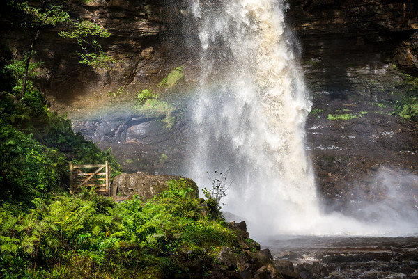 Hardraw Force, Yorkshire Dales, England Picture Board by Andrew Kearton
