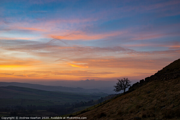 Dawn sky at Cown Edge, Glossop, Derbyshire Picture Board by Andrew Kearton