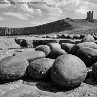 Buy canvas prints of Dunstanburgh Castle, Northumberland by Andrew Kearton