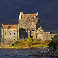 Buy canvas prints of  Eilean Donan Castle by Raymond Ball