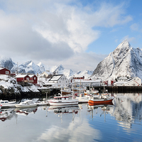 Buy canvas prints of  Hamnoy Harbour by Richard Burdon