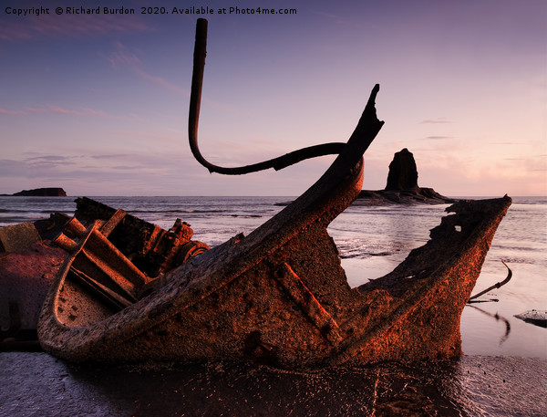 Shipwreck Picture Board by Richard Burdon