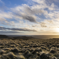Buy canvas prints of  Sunset below Stanage Edge, Peak District by Lee Wright