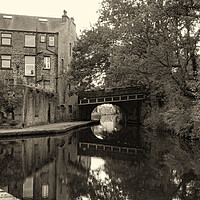 Buy canvas prints of Rochdale Canal - Sowerby Bridge by Glen Allen