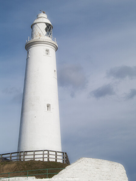 St Marys Lighthouse Picture Board by Glen Allen
