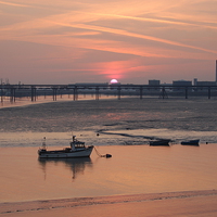 Buy canvas prints of  Canvey Island Sunset by Sue Condon