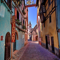 Buy canvas prints of  Riquewihr, Alsace by Broadland Photography