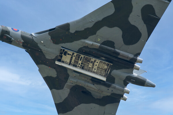 AVRO vulcan XH558 with bomb doors open Picture Board by Andrew Scott