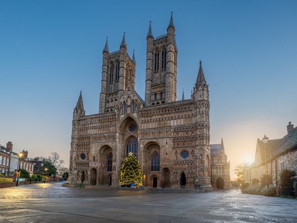 Sunrise - Lincoln Cathedral  Picture Board by Andrew Scott