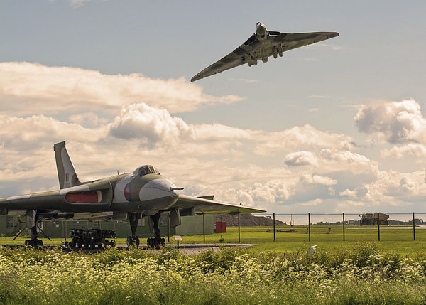  Avro Vulcans XH558 and XM607 in perfect harmony Picture Board by Andrew Scott