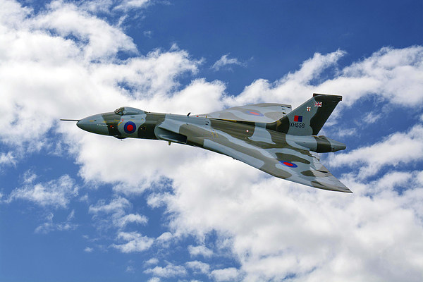  AVRO Vulcan XH558 high over Lincolnshire skies Picture Board by Andrew Scott