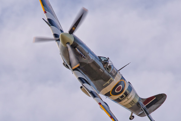 Spitfire AB910 of the BBMF Picture Board by Andrew Scott