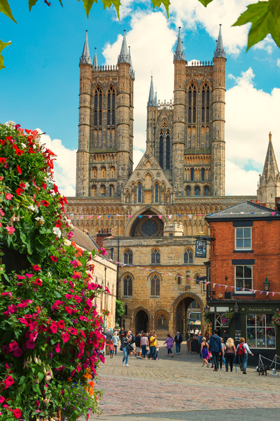 Lincoln Cathedral in summer Picture Board by Andrew Scott