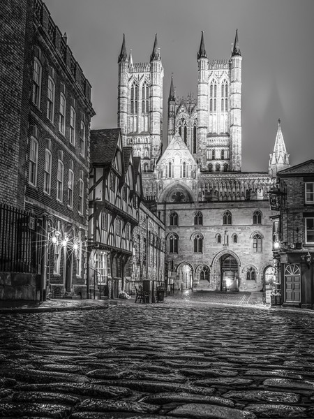 Lincoln Cathedral in black and white Picture Board by Andrew Scott