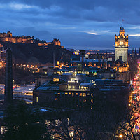 Buy canvas prints of Edinburgh Skyline at Dusk by Kerri Dowling