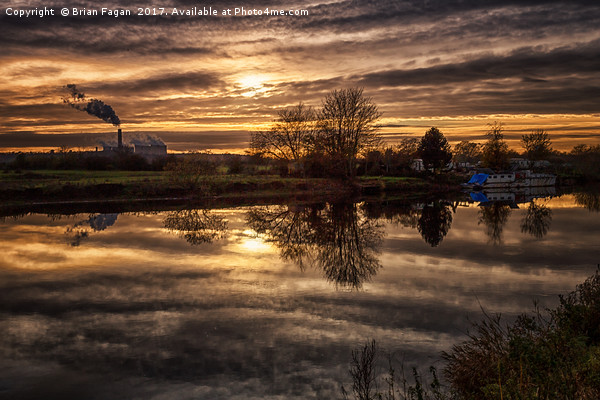 Golden sky over the Trent Picture Board by Brian Fagan