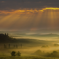 Buy canvas prints of  Sunrise in Val D'Orcia, Tuscany by Giovanni Giannandrea